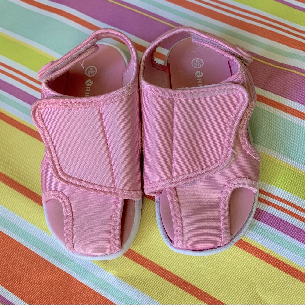 RIPZONE Pink Velcro Kids Sandals, size US 9